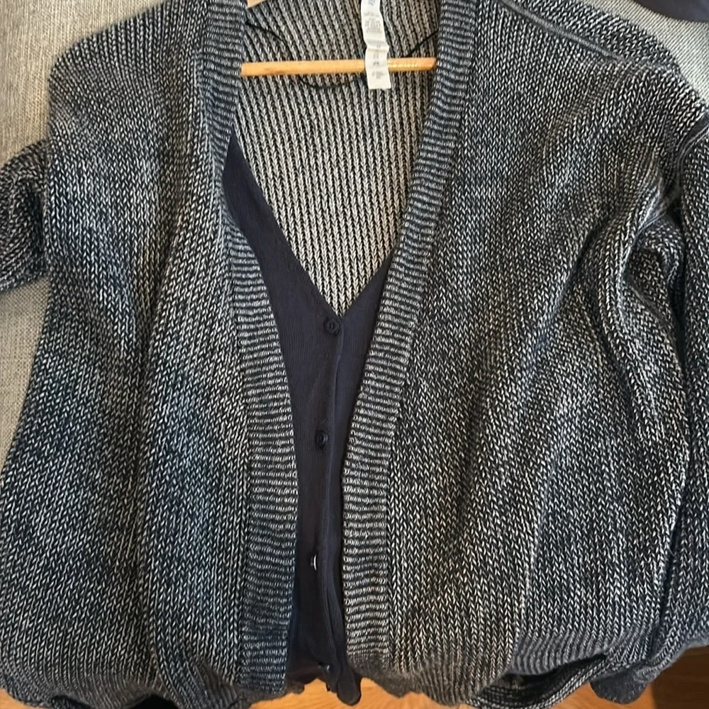 Lululemon vestigan cardigan sweater vest inkwell Size 8
